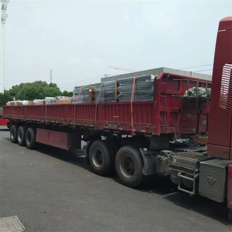 泸水市乌鲁木齐县物流专线：高效直达的运输之旅